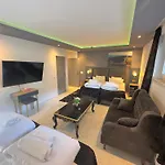 Nring * Аденау