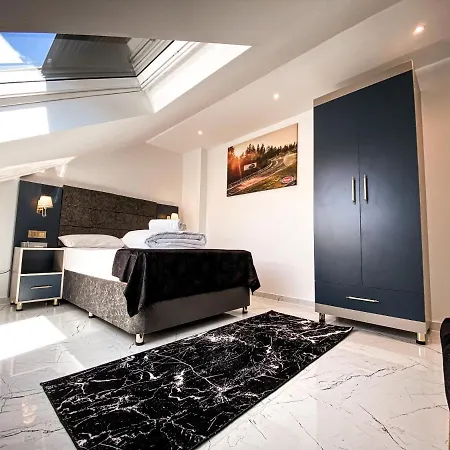 Nring Am Nuerburgring ゲストハウス *