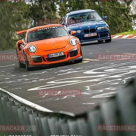 ゲストハウス Nring Am Nuerburgring