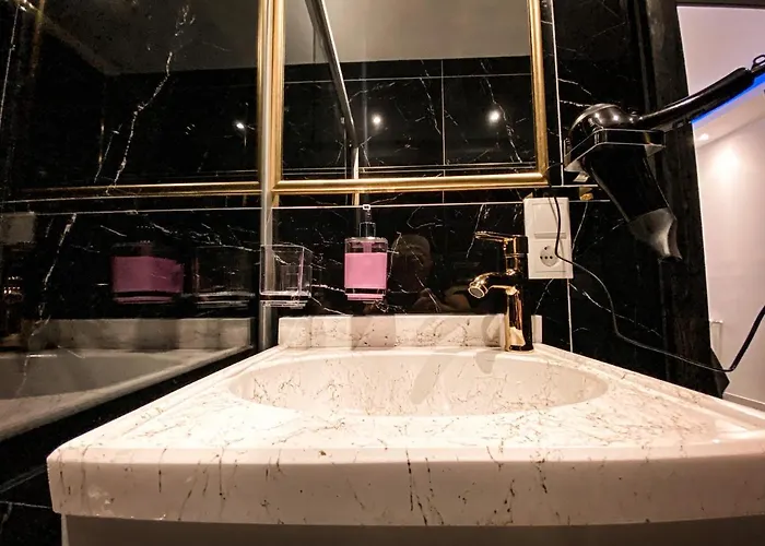 Nring Am Nuerburgring * Adenau